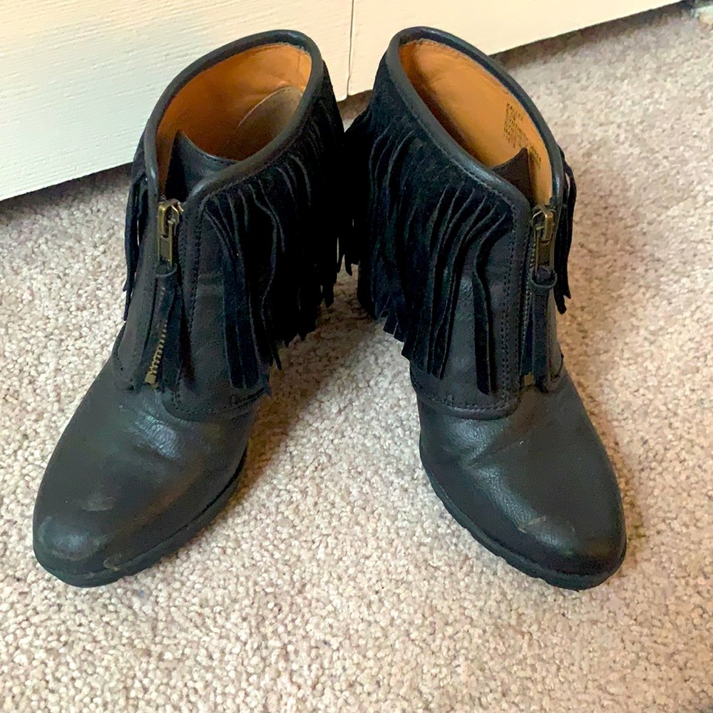 Black fringe zip-up booties